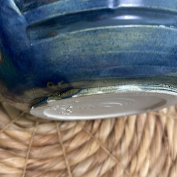 Pottery Pitcher Signed - Picture 7 of 12